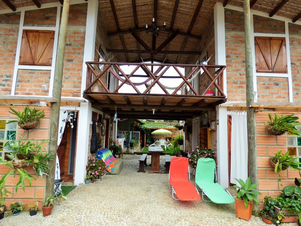 Hotel Kantarrana Urbana Jardin Jardín Quarto foto